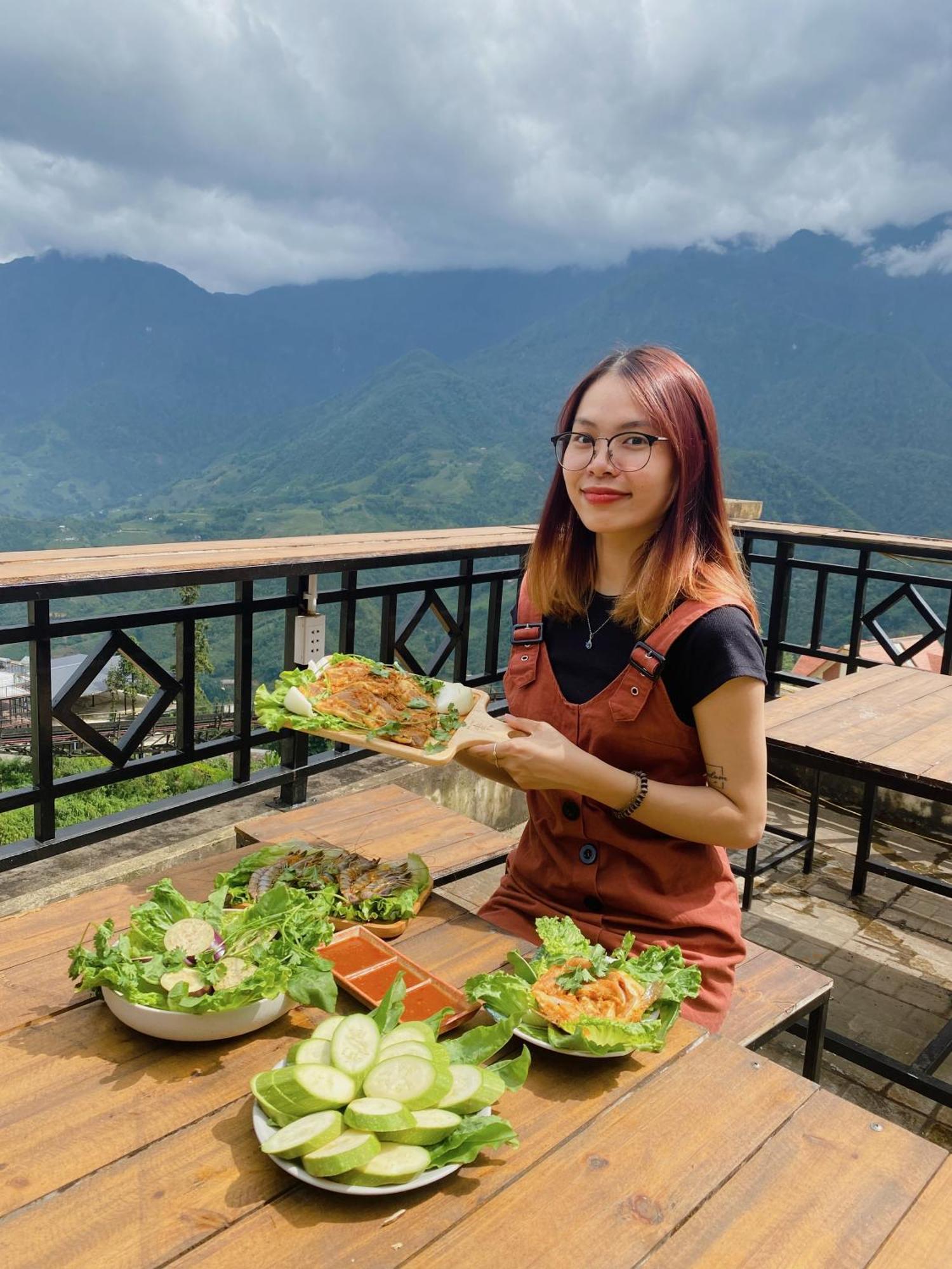 Daun Pisang Homestay And Restaurant Halal Food View Fanxipan Sa Pa Exterior photo